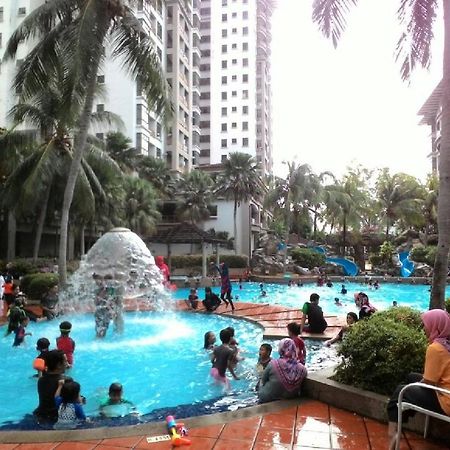 Costa Mahkota Aparthotel Malacca Екстериор снимка