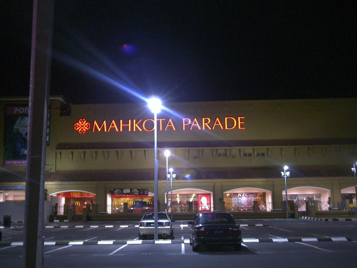 Costa Mahkota Aparthotel Malacca Екстериор снимка